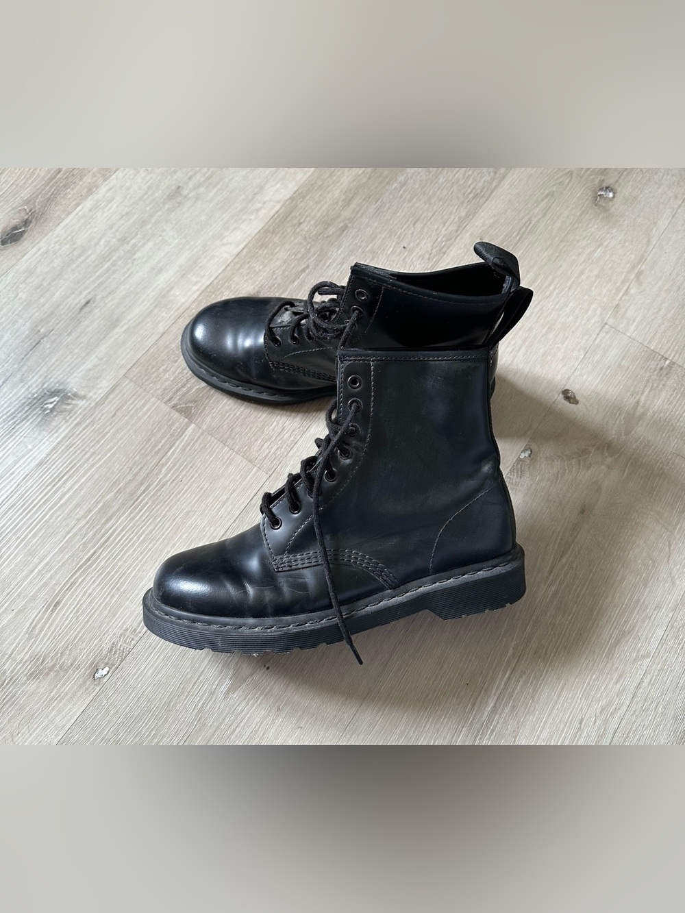 Dr.Martens Boots